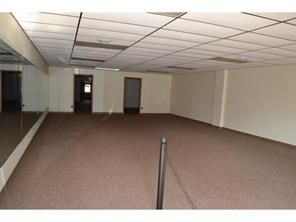 502 N Main St, Saint Elmo, IL 62458